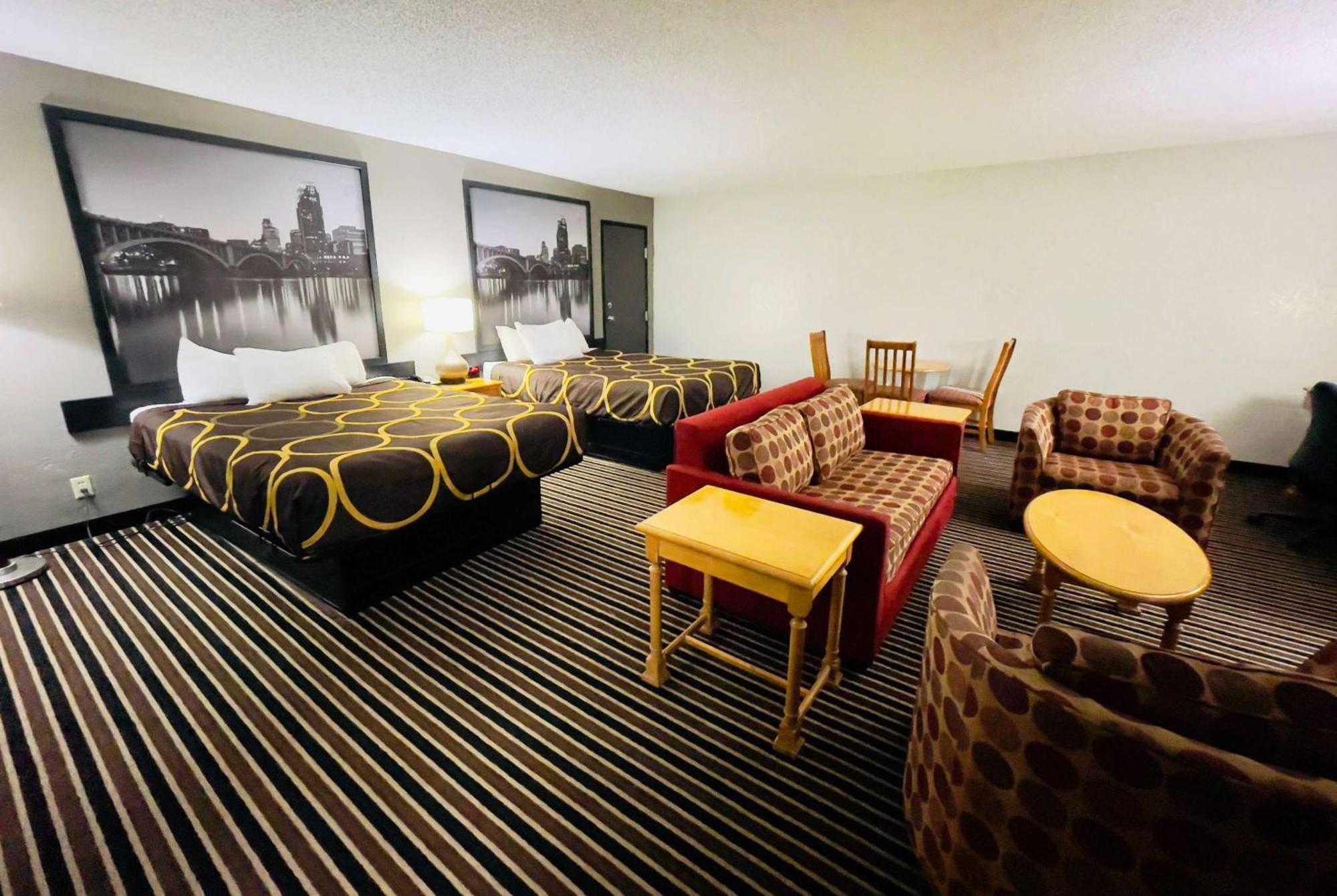 Hotel Super 8 By Wyndham Shakopee Esterno foto
