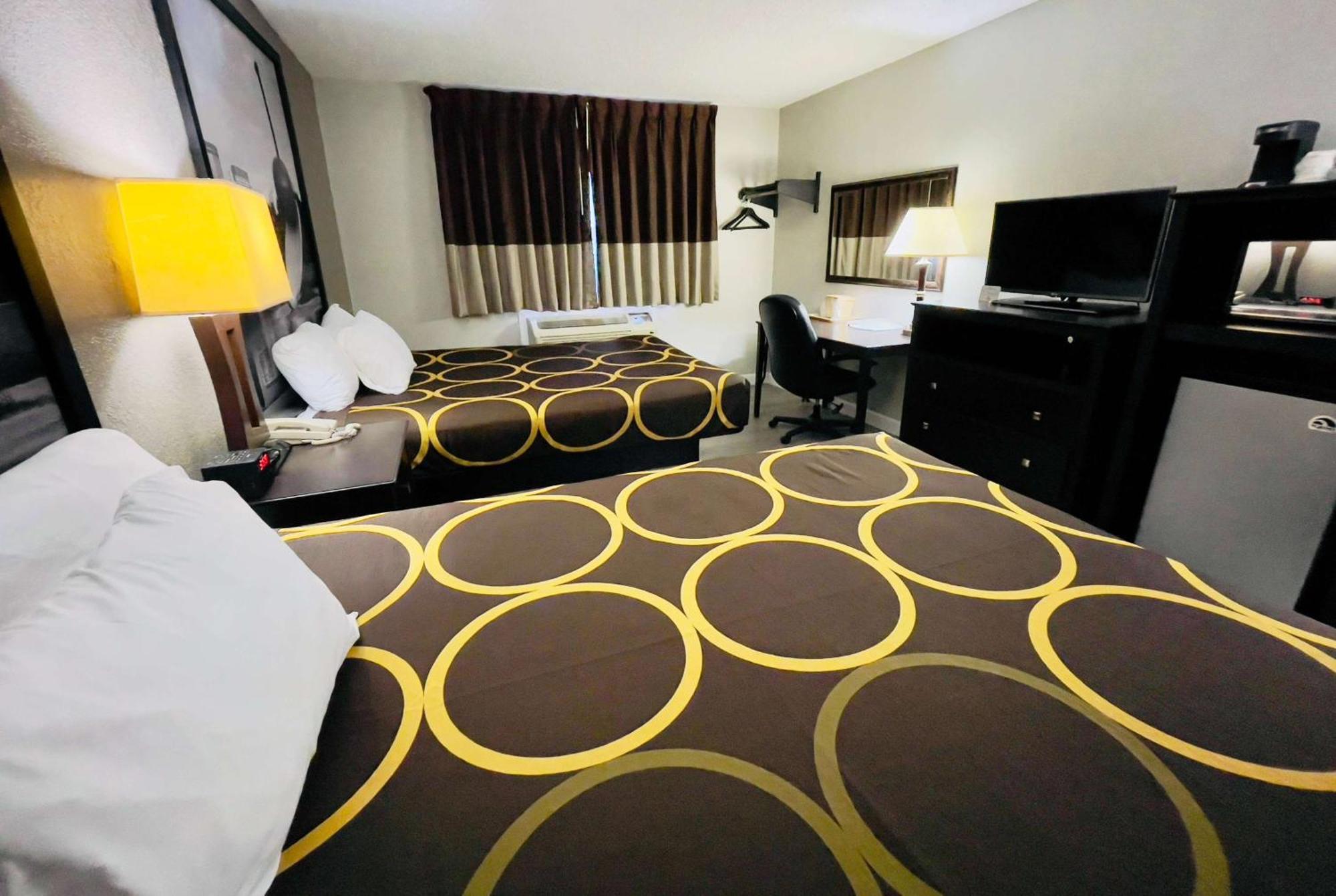 Hotel Super 8 By Wyndham Shakopee Esterno foto