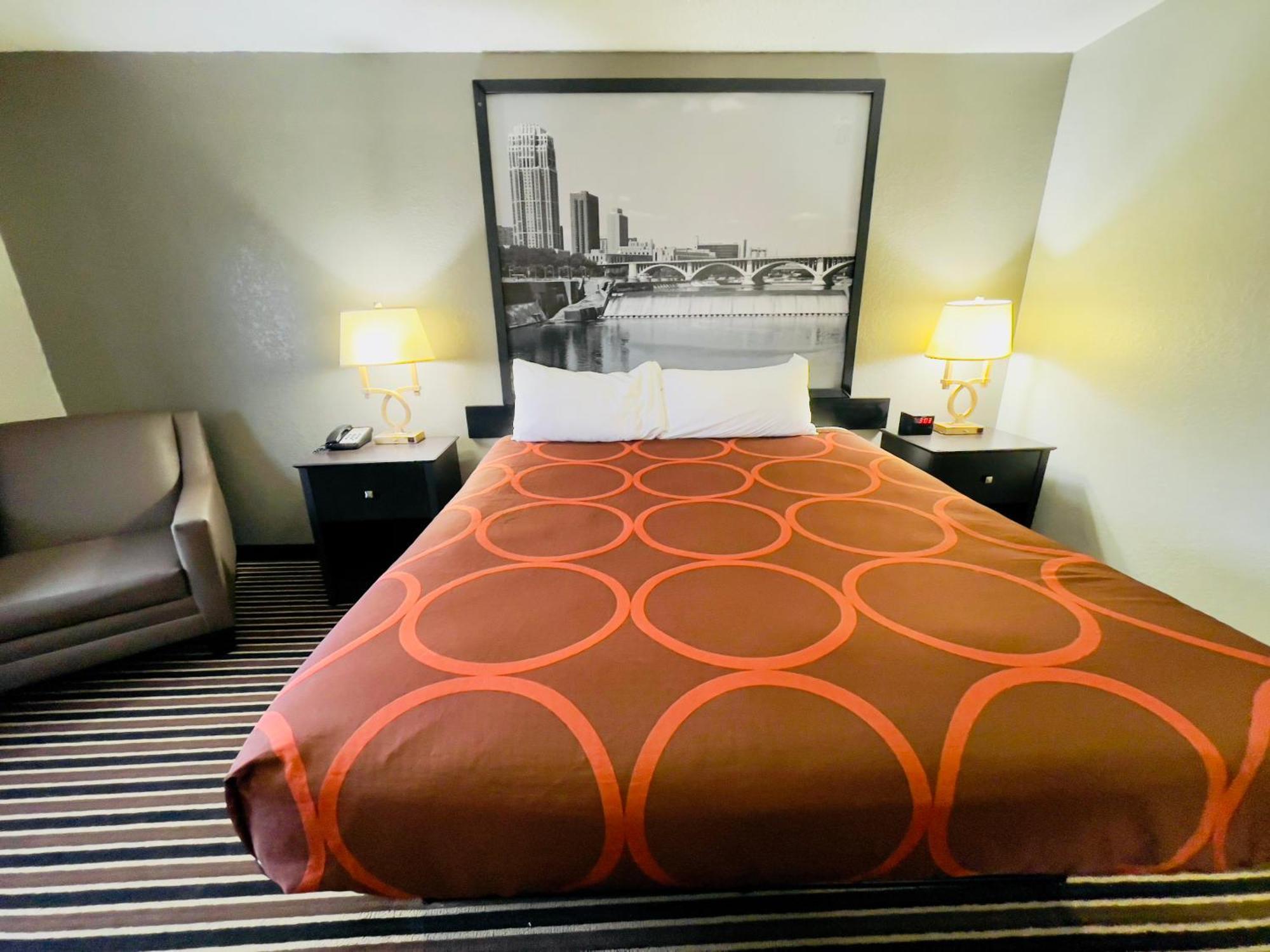 Hotel Super 8 By Wyndham Shakopee Esterno foto