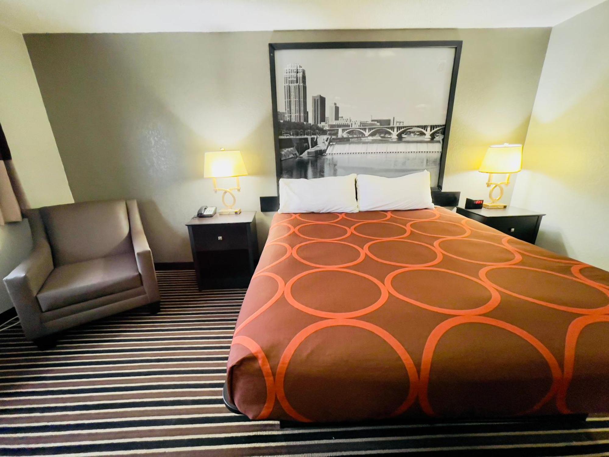 Hotel Super 8 By Wyndham Shakopee Esterno foto