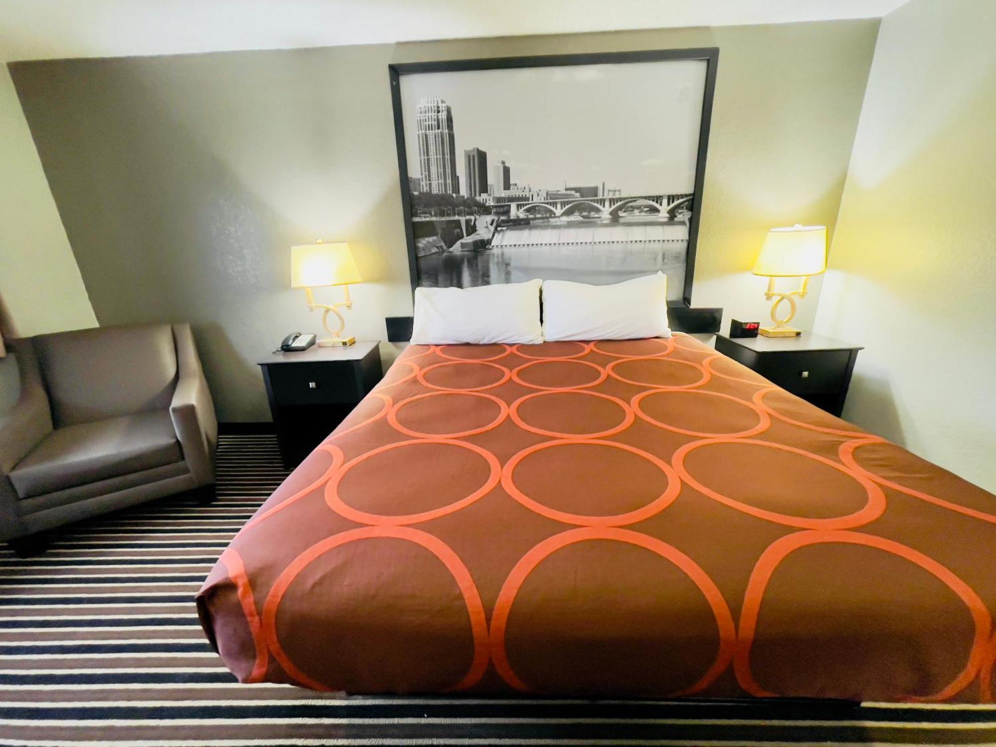 Hotel Super 8 By Wyndham Shakopee Esterno foto