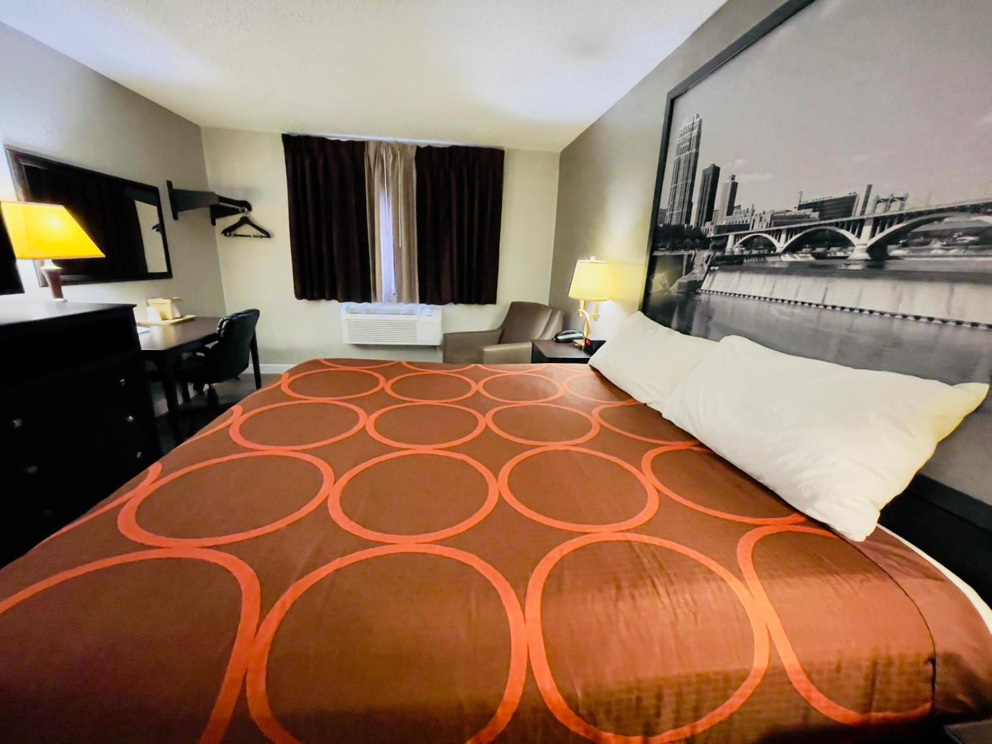Hotel Super 8 By Wyndham Shakopee Esterno foto