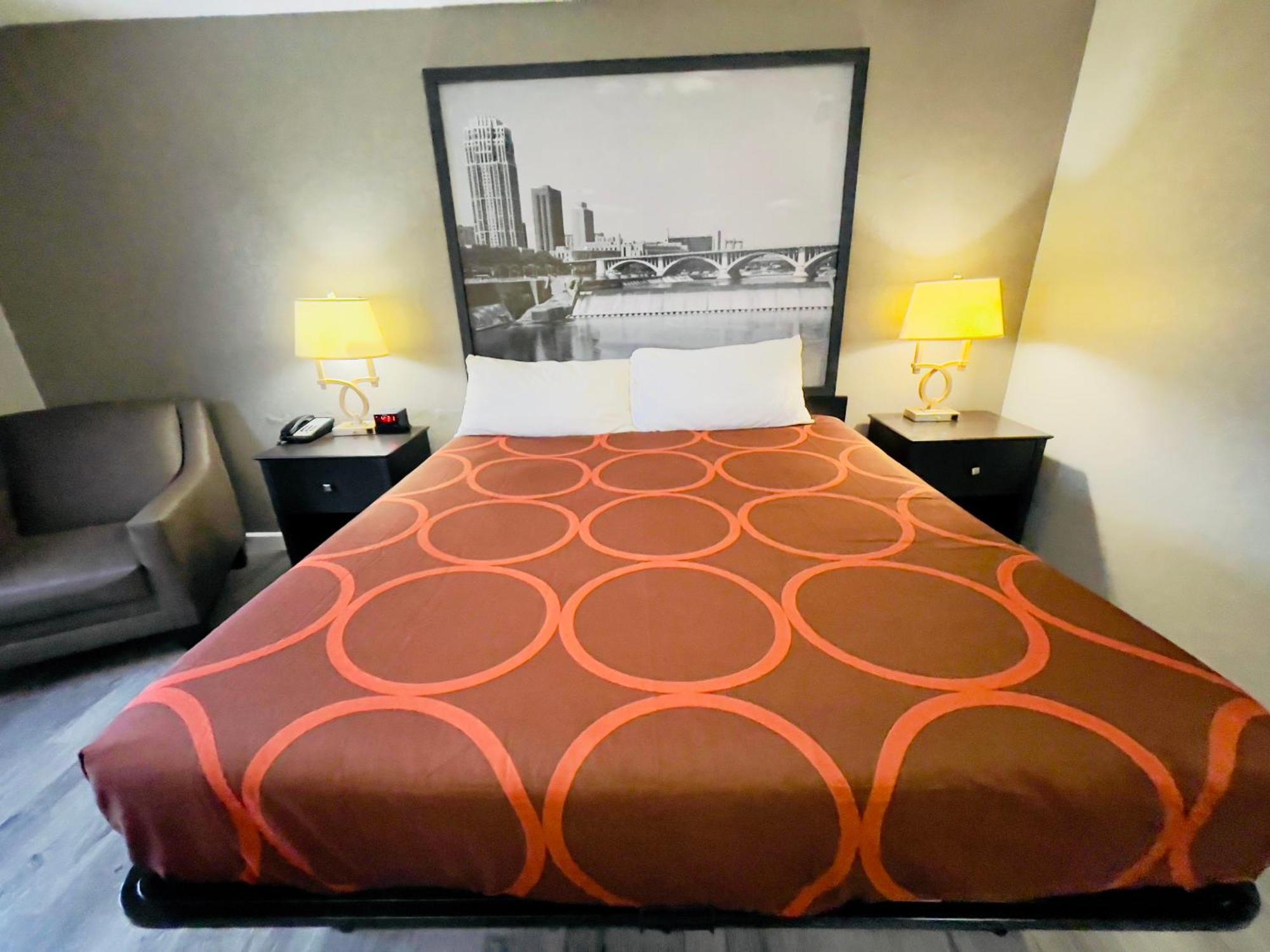 Hotel Super 8 By Wyndham Shakopee Esterno foto